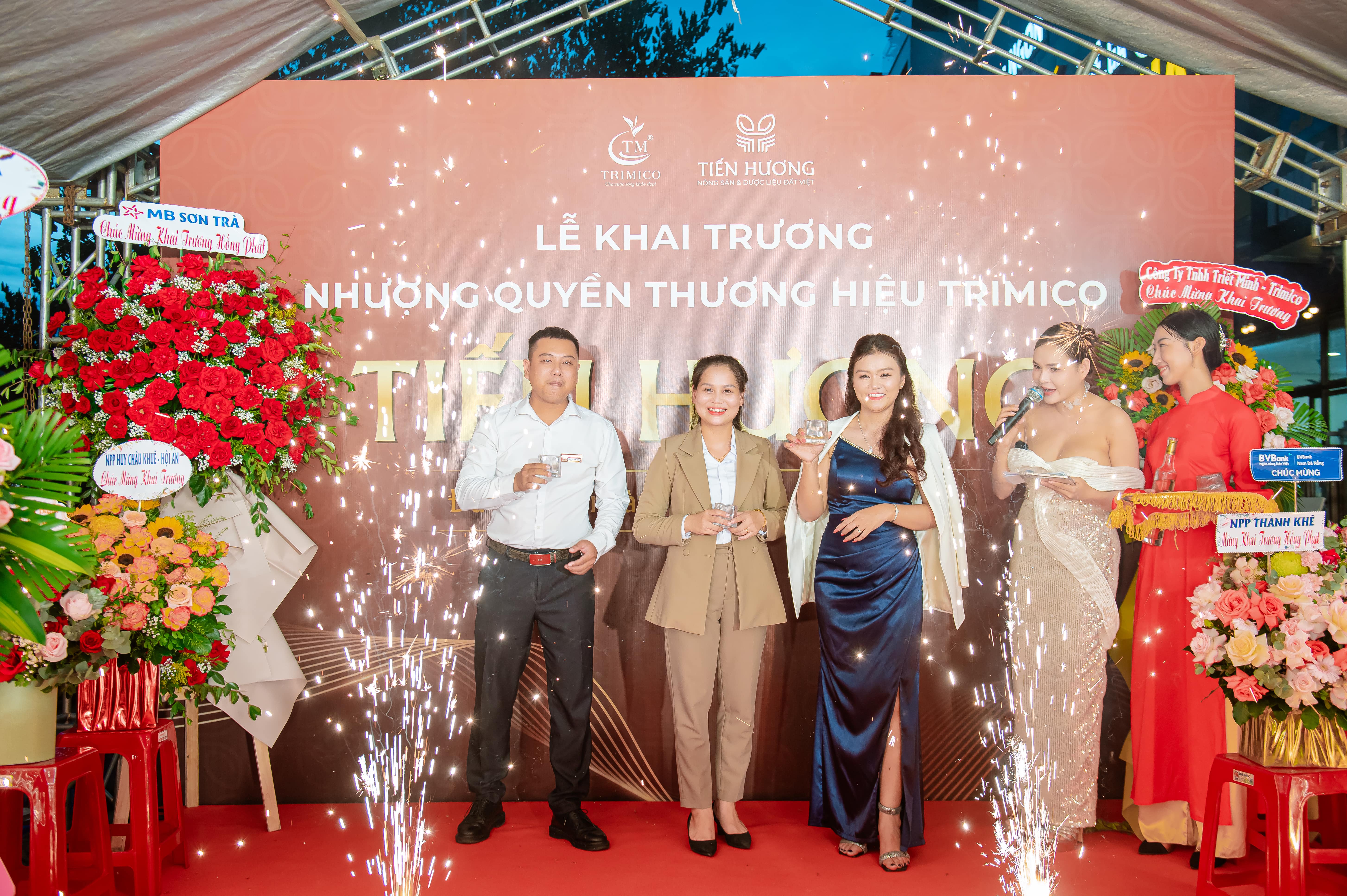 Chính thức khai trương Showroom Nông Sản và Dược Liệu Tiến Hương